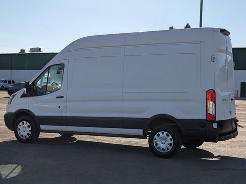 Used 2018 Ford Transit 250 148 High Roof image 5