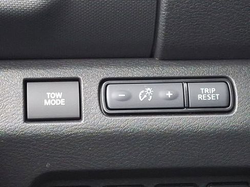 Used 2024 Nissan Frontier PRO-4X w/ Off-Road Protection Package image 24