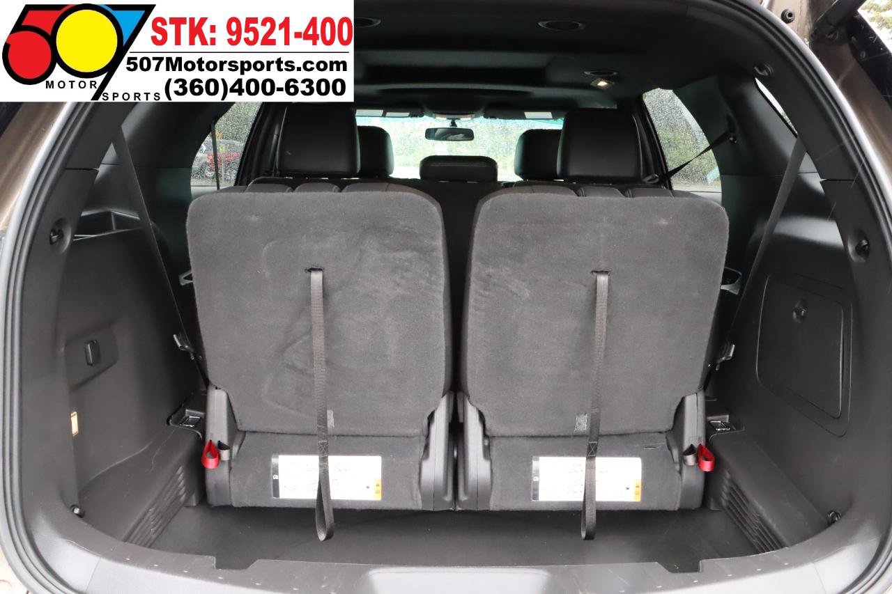Used 2015 Ford Explorer XLT w/ Equipment Group 202A AWD/4WD image 17
