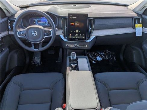 New 2026 Volvo XC90 B6 Plus w/ Protection Package image 15