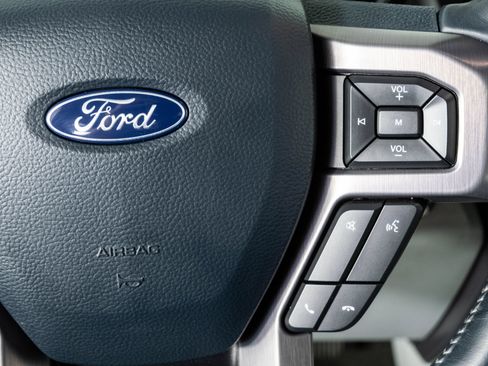 Used 2022 Ford F250 Limited AWD/4WD image 10
