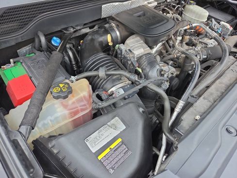 Used 2015 Chevrolet Silverado 2500 LTZ w/ LTZ Plus Package AWD/4WD image 16
