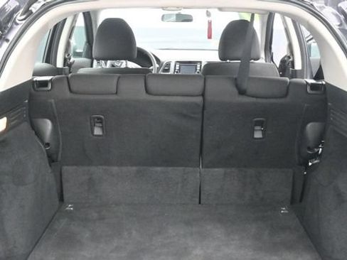 Used 2017 Honda HR-V LX image 17