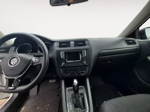 Used 2016 Volkswagen Jetta S FWD image 11