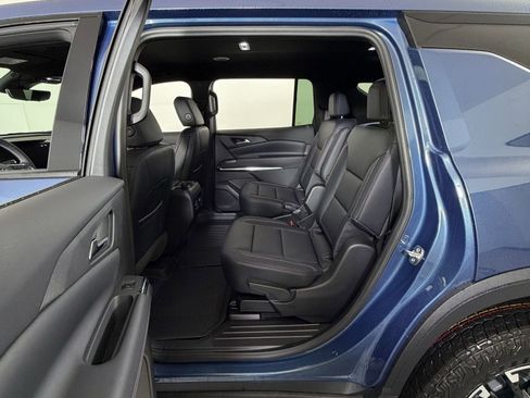 New 2026 Chevrolet Traverse Z71 AWD/4WD image 9