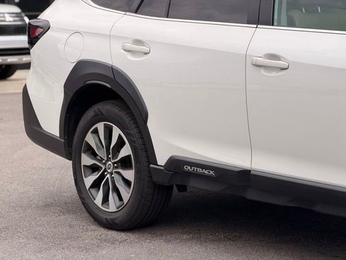 Used 2024 Subaru Outback Limited AWD/4WD image 5