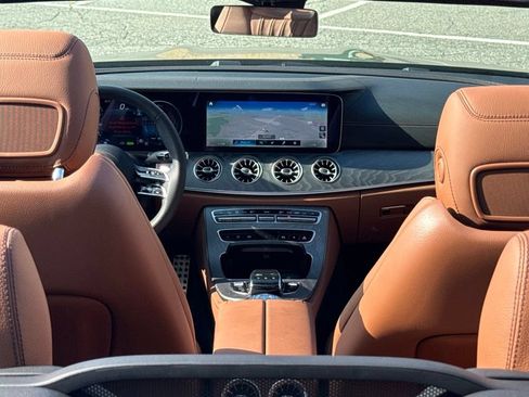 Used 2023 Mercedes-Benz E 450 4MATIC Cabriolet image 13