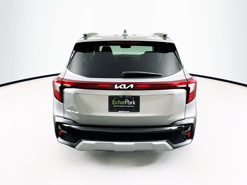 Used 2025 Kia Seltos S image 7