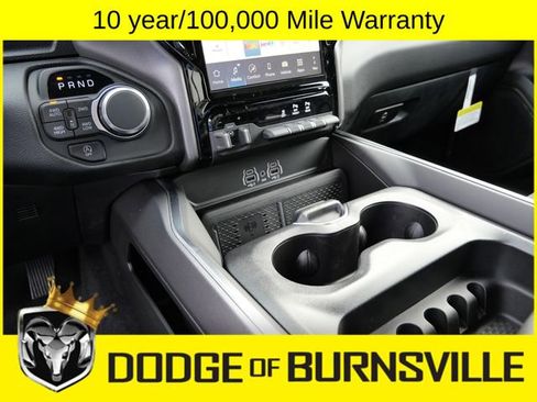 New 2026 RAM 1500 4x4 Crew Cab image 9