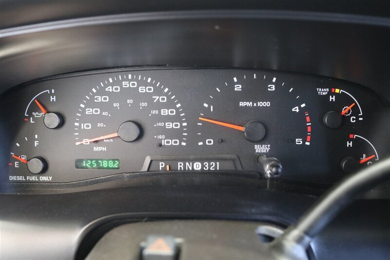 Used 2005 Ford Excursion XLT AWD/4WD image 20