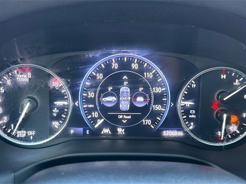 Used 2023 Buick Enclave Avenir w/ Avenir Technology Package image 42