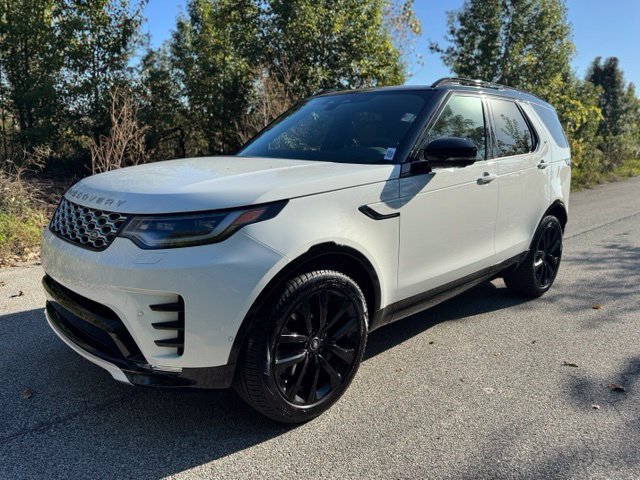 New 2026 Land Rover Discovery Limited Edition AWD/4WD image 1