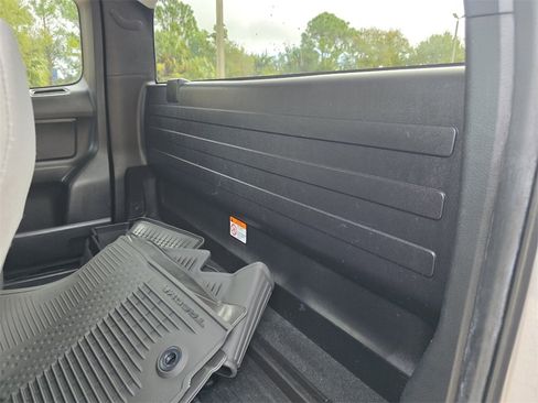 Certified 2022 Toyota Tacoma SR image 21