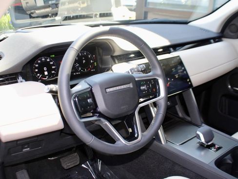 Certified 2024 Land Rover Discovery Sport S image 4