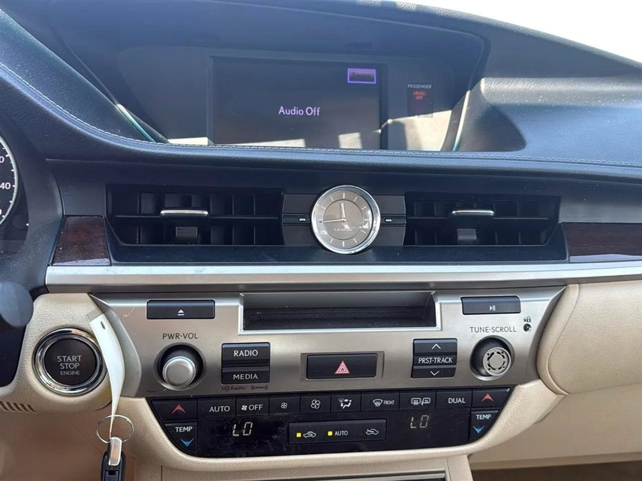 Used 2014 Lexus ES 350 w/ Premium Package FWD image 25