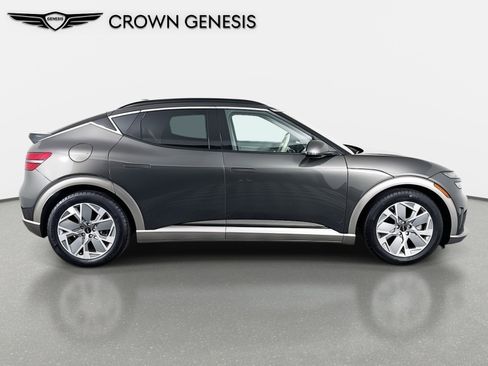 New 2024 Genesis GV60 RWD image 8