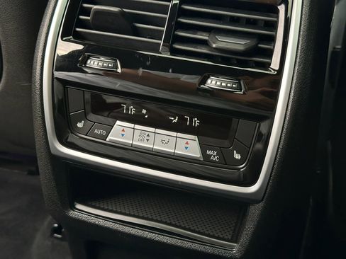 Used 2020 BMW X6 M50i w/ Executive Package AWD/4WD image 30