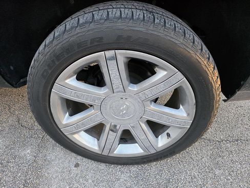 Used 2019 Cadillac Escalade ESV Luxury image 33