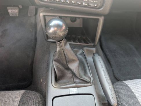 Used 1995 Chevrolet Camaro Z28 RWD image 12