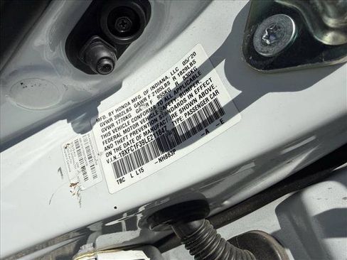 Used 2020 Honda Civic EX image 2