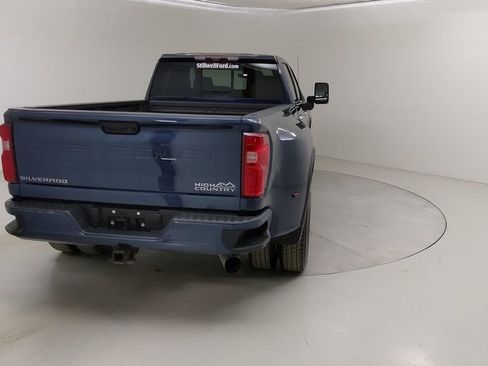 Used 2021 Chevrolet Silverado 3500 High Country image 15