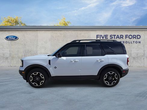 Used 2024 Ford Bronco Sport Outer Banks image 5