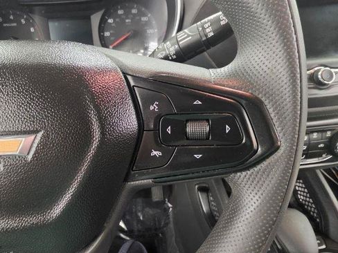 Used 2022 Chevrolet TrailBlazer LT AWD/4WD image 12