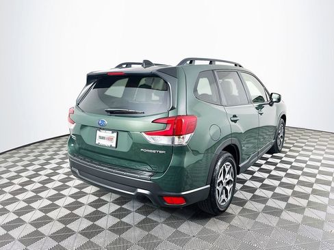 Used 2024 Subaru Forester Premium AWD/4WD image 10