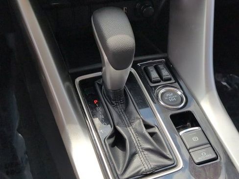 Used 2025 Mitsubishi Eclipse Cross SE AWD/4WD image 20