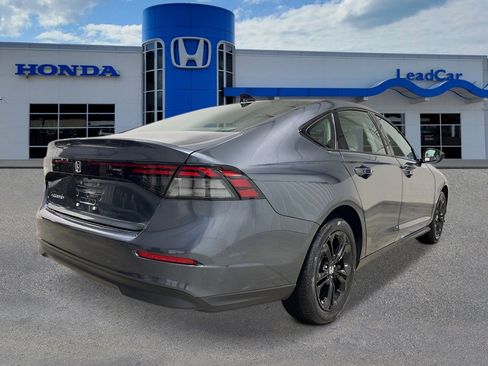 New 2025 Honda Accord SE image 6