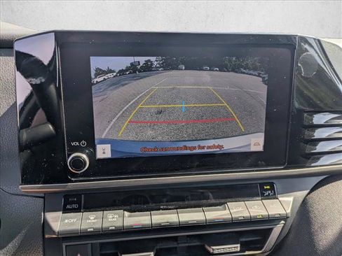 Used 2025 Toyota Camry LE FWD image 12