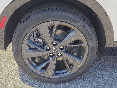 New 2025 Buick Envision Sport Touring image 7