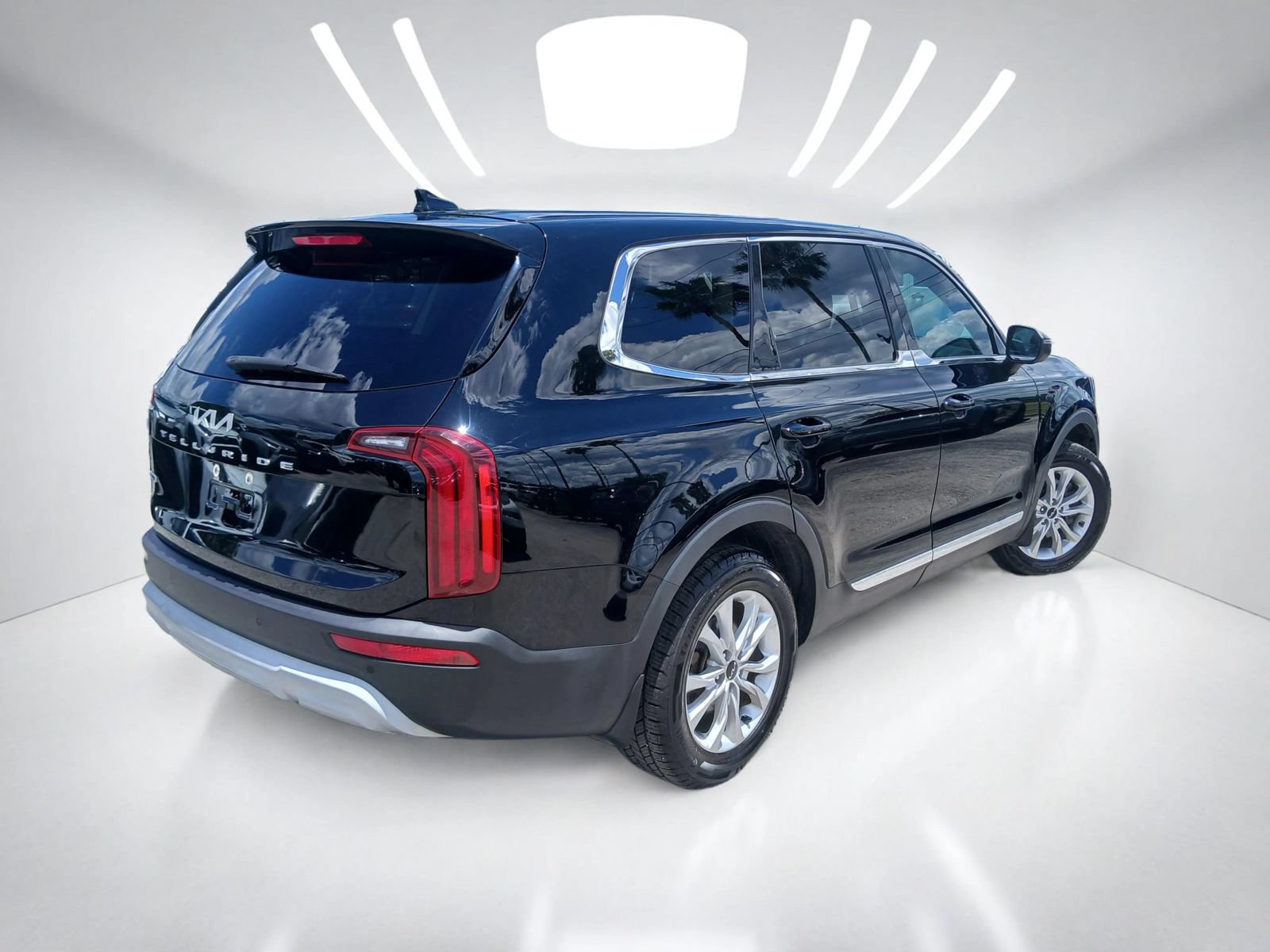 Used 2022 Kia Telluride LX AWD/4WD image 6