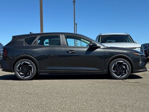 New 2026 Kia K4 EX FWD image 3
