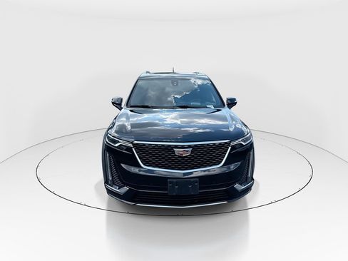 Used 2024 Cadillac XT6 Luxury FWD image 3