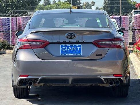 Used 2023 Toyota Camry XSE FWD image 5