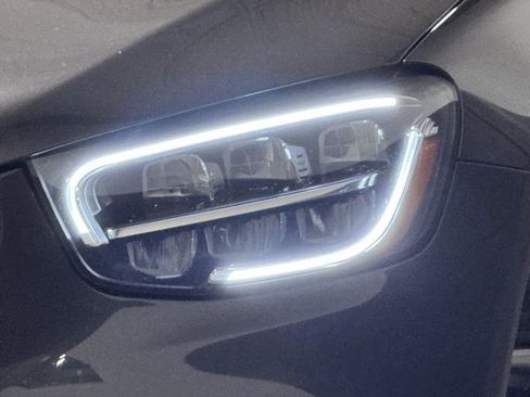 Used 2022 Mercedes-Benz GLC 300 4MATIC image 37