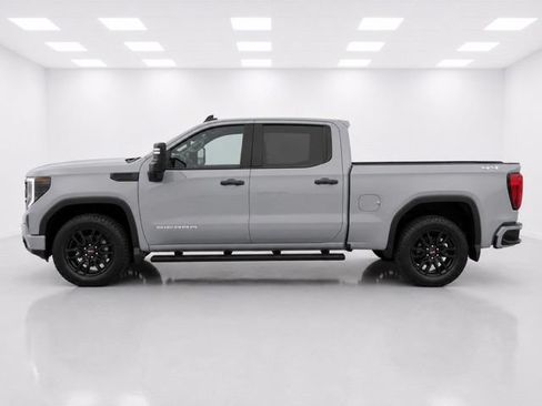 Used 2024 GMC Sierra 1500 Pro w/ Graphite Edition AWD/4WD image 5