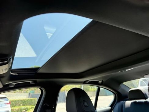 New 2026 BMW 330i Sedan w/ Premium Package RWD image 20