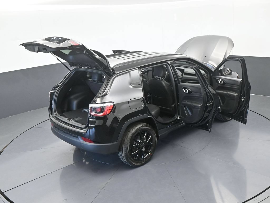 New 2026 Jeep Compass Latitude AWD/4WD image 63