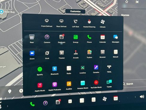 Used 2024 Tesla Model X image 22