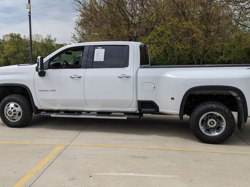 Used 2022 Chevrolet Silverado 3500 LTZ w/ LTZ Convenience Package AWD/4WD image 6
