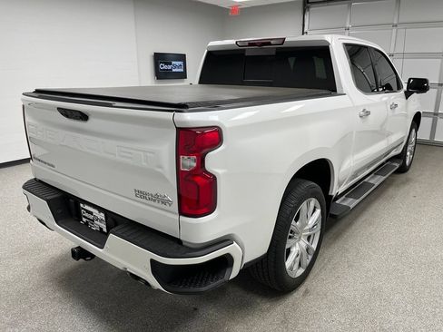 Used 2022 Chevrolet Silverado 1500 High Country w/ High Country Premium Package AWD/4WD image 10