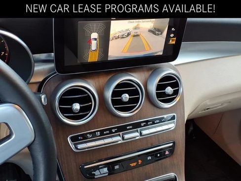 Used 2022 Mercedes-Benz GLC 300 image 6