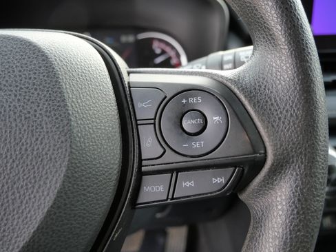 Certified 2023 Toyota RAV4 XLE image 29