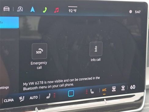 New 2025 Volkswagen Tiguan SE AWD/4WD image 5