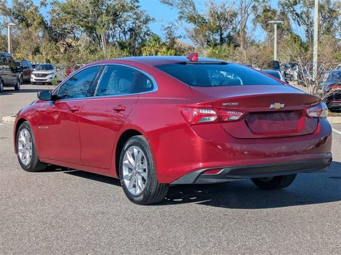 Used 2020 Chevrolet Malibu LT image 3