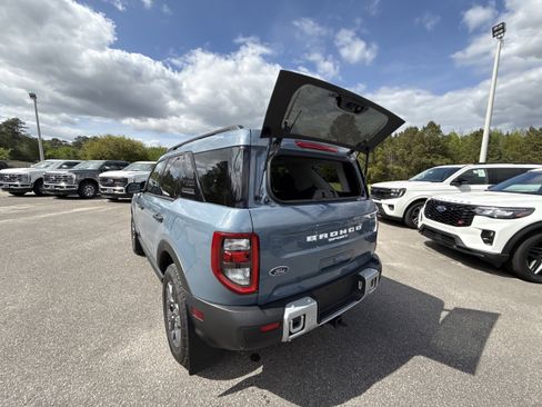Used 2025 Ford Bronco Sport Big Bend AWD/4WD image 9