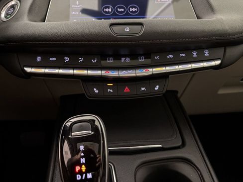 Used 2023 Cadillac XT4 Premium Luxury w/ Cold Weather Package FWD image 19