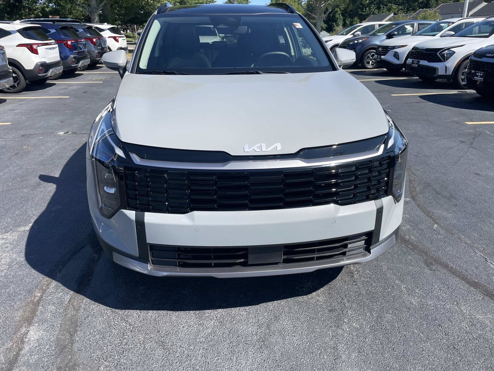 Used 2026 Kia Sportage EX w/ EX Panorama Roof Package FWD image 12